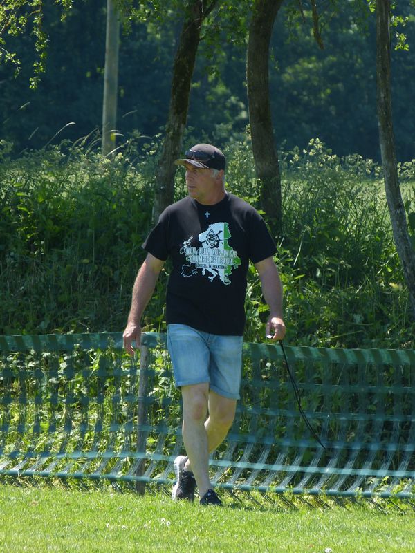 tl_files/spfreundeurlau/Bschiffschapfa2015/Schiri.JPG